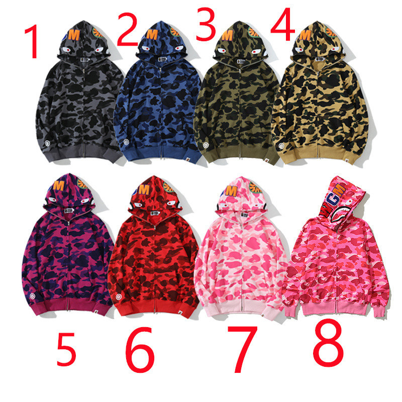 เสื้อแจ็คเก็ตผ้าฝ้ายแฟชั่นขนาดใหญ่ Men And Wome Covered in camouflage Hoodies เสื้อแขนยาวซิป Coats