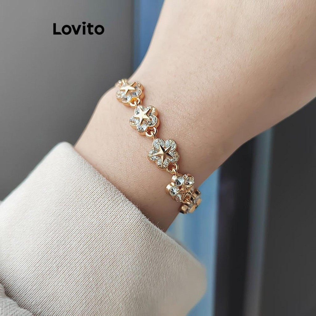 Lovito สร้อยข้อมือผู้หญิง รูปดอกไม้ แต่งพลอยเทียม สไตล์ลำลอง LFA29413