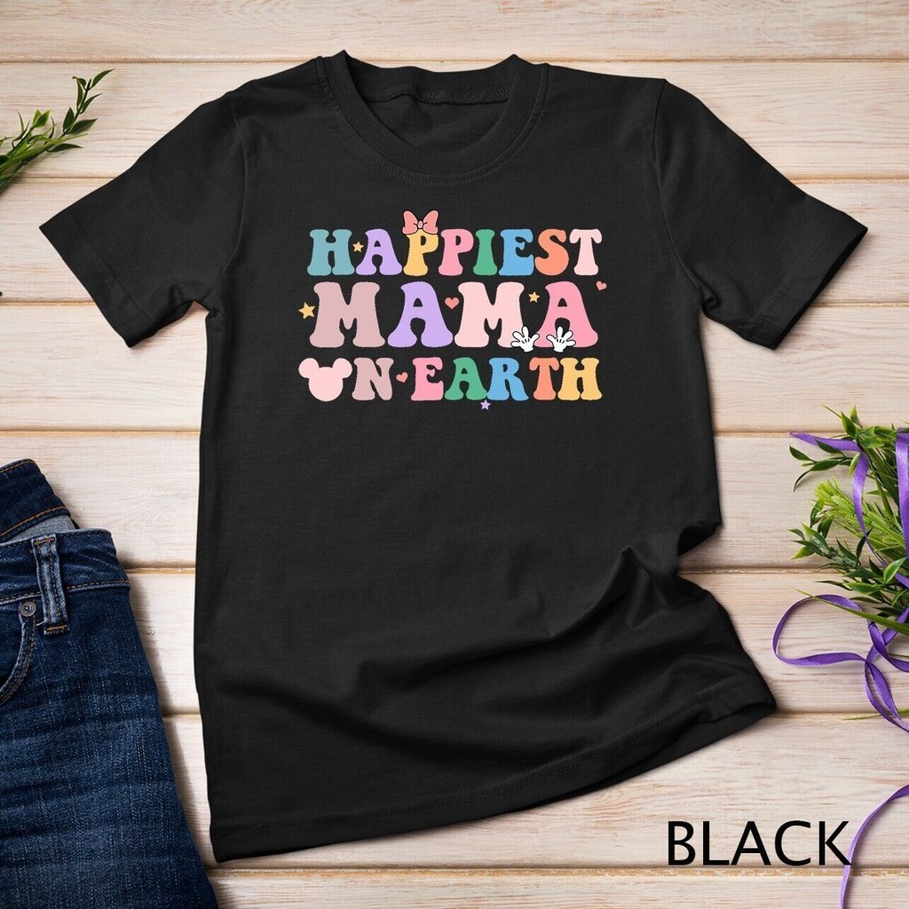 Happiest Mama On Earth Retro Groovy Mom Happy S Day Mens เสื้อยืด