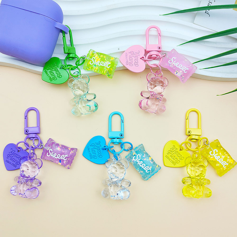 Kawaii การ์ตูนหมีพวงกุญแจอะคริลิคหัวใจหวาน Candy Shape Keyrings กระเป๋าถือเครื่องประดับอุปกรณ์เสริมของขวัญเพื่อนเครื่องประดับ