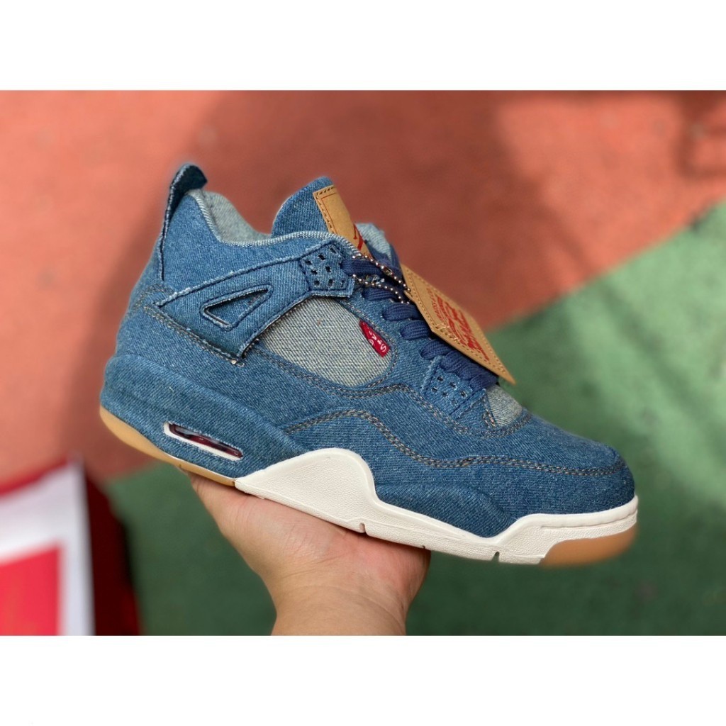 2024 พร้อมสต็อก 3 สี LEvis x Air Jordan 4 Retro Blue Jean รองเท้าวิ่งผู้ชาย AJ4 รองเท้าบาสเก็ตบอล AO