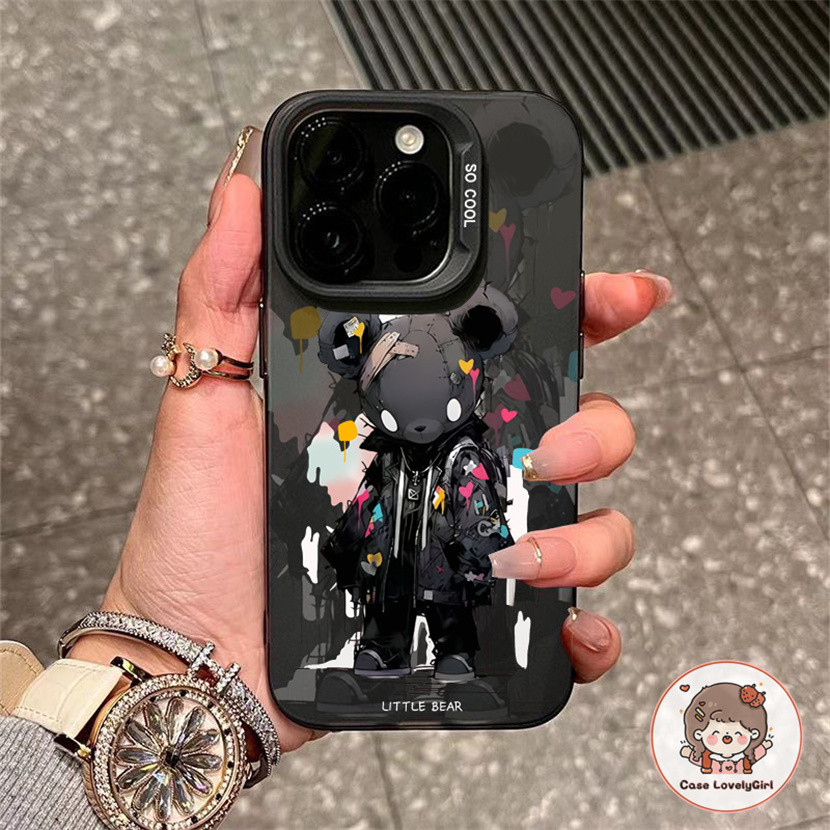 ส่งจากไทย หมีกราฟฟิตีแฟชั่นสุดเท่ เคส IPhone 15 16 11 13 14 Pro Max XR พสัส13 12 Pro 7 8 Plus SE X Xs Max Hard Case