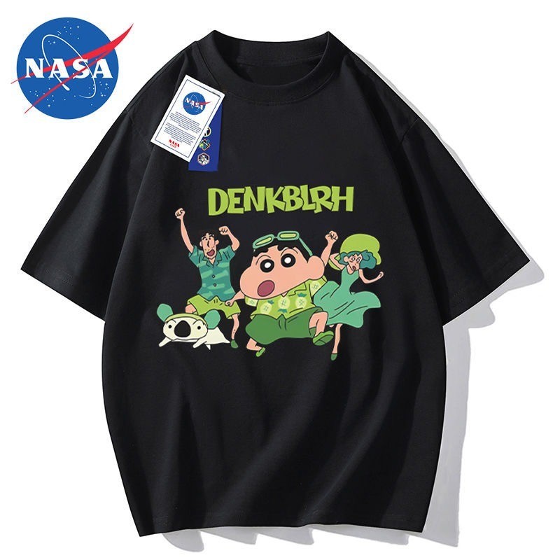 M-8XLMens Oversize Tee Casual หลวมอะนิเมะญี่ปุ่น Crayon Shin-chan ครอบครัว B Group พิมพ์เสื้อยืดเหมาะกับผู้ชายผู้หญิง