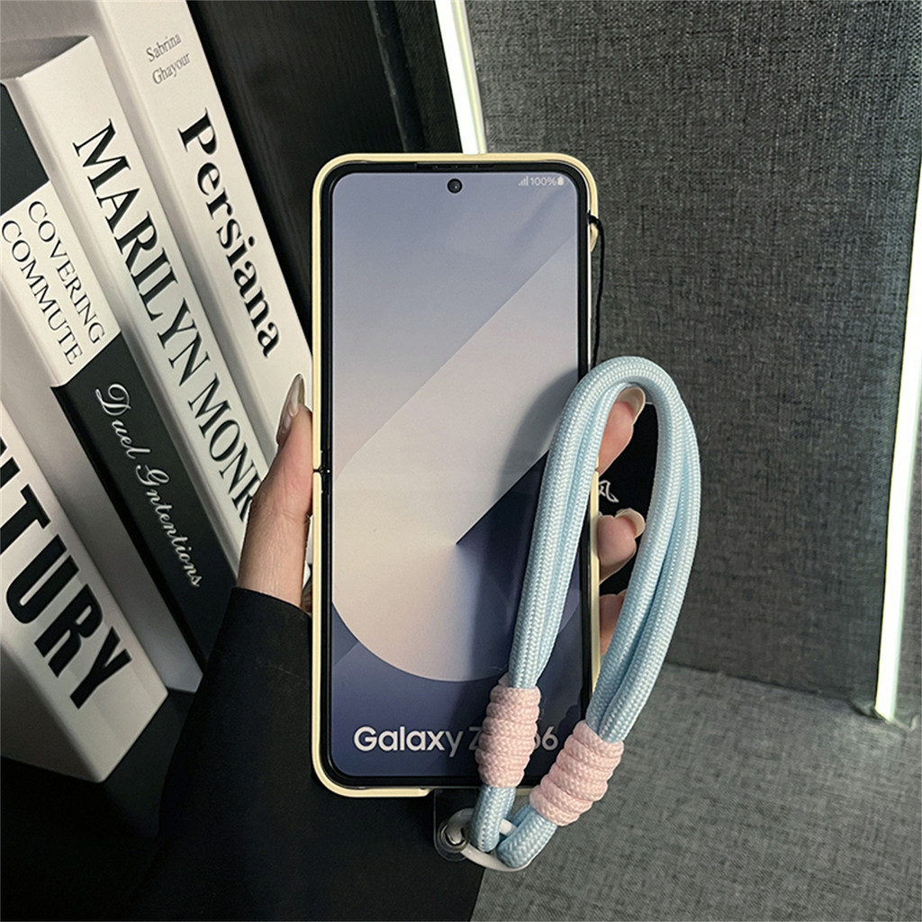 SAMSUNG น่ารักสีเหลืองสดเคสโทรศัพท์เชอร์รี่แม่เหล็กสําหรับSamsung Galaxy Z Flip 7 FE Z Flip6 Flip7 ZFlip 5 Zflip6 Zflip5 กันกระแทกปกหลัง ราคา ถูกที่สุด ดีลบีเคเค แกลเลอรีภาพที่ 4