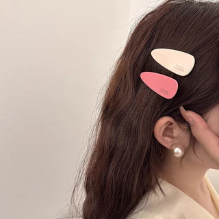 A HELLO GIRL 2024 กิ ๊ บติดผมรูปหัวใจ สีชมพู Duckbill สไตล ์ เกาหลีสําหรับผู ้ หญิง