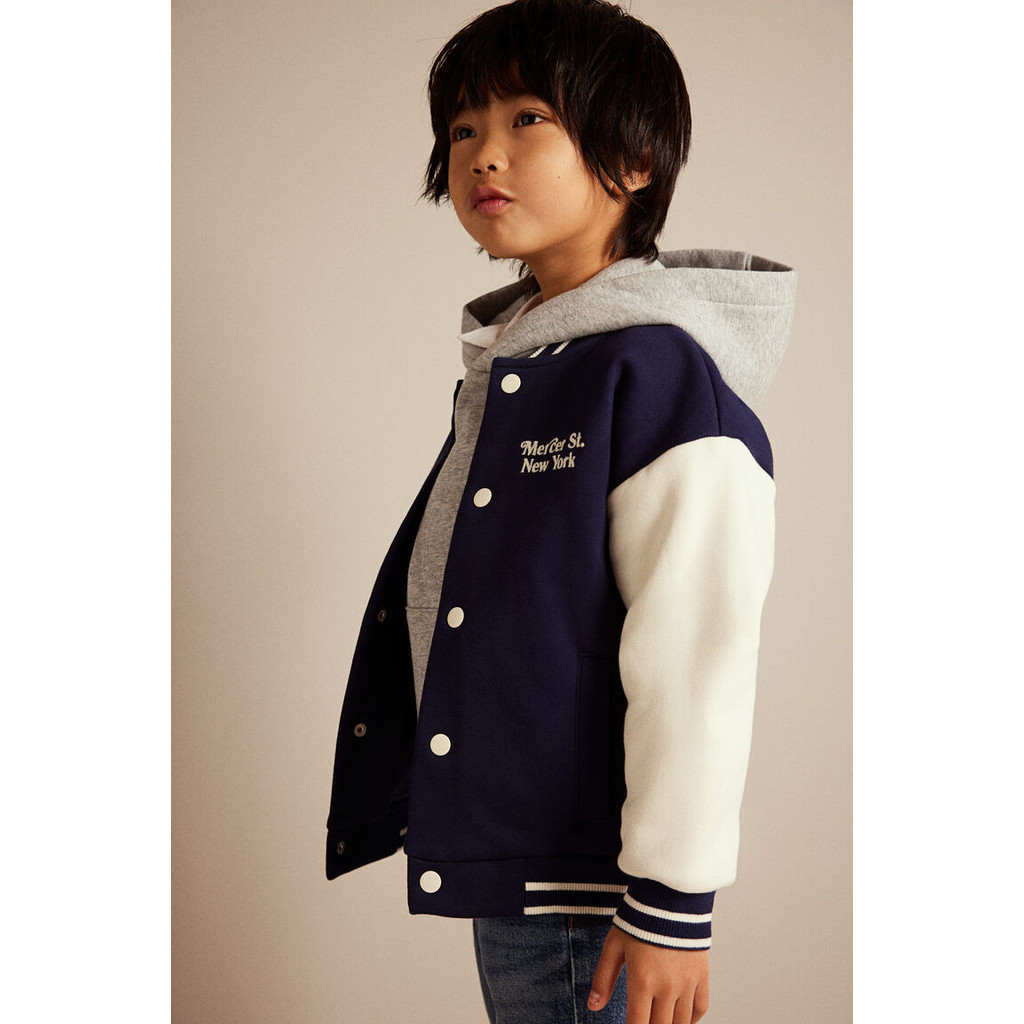 H&M  Boy Appliquéd baseball jacket 1137600_2