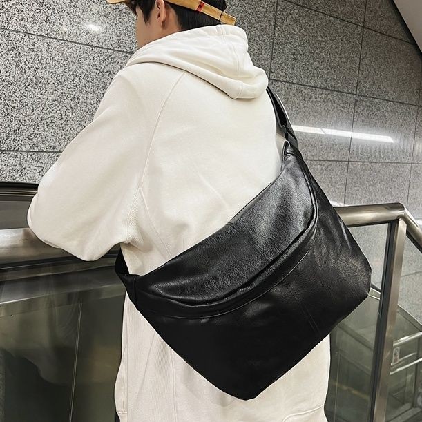 Street Wear Messenger Bag Mens Bag Casual Chest Bag Shoulder Bag Sports Dumpling Bag Female PU Leather Large Capacity Shoulder Bag Commuter Bag 3.11 a