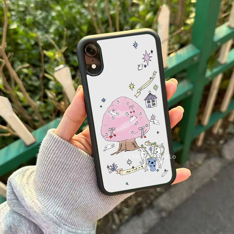 เกาหลี Ins Dreamy Fairy Tale World สีดํา Soft Edge สําหรับ Iphone16promax/15pro/13/12/11/14pro xsmax เคสโทรศัพท์ ราคา ถูกที่สุด ดีลบีเคเค แกลเลอรีภาพที่ 3