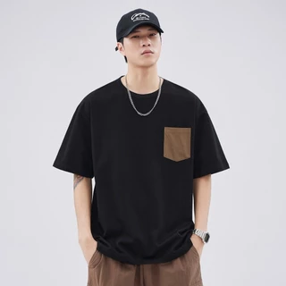M&M แขนสั้นผู้ชายสไตล์ญี่ปุ่น เสื้อยืดแขนสั้น คอกลม มีกระเป๋า แฟชั่นเรียบง่าย