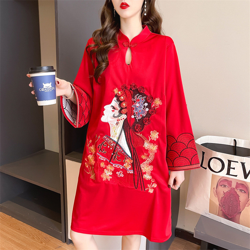 สไตล ์ จีน Cheongsam ชุดหลวมชุดลําลองฤดูร ้ อนสไตล ์ ใหม ่ ปรับปรุงรุ ่ น Cheongsam Republican สไตล ์ แฟชั ่ นสไตล ์ สาวสไตล ์ อารมณ ์ Elegant ชุดเพื ่ อนเจ ้ าสาว
