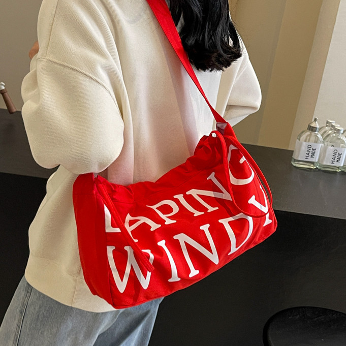 Lenira(B2029) กระเป๋าสะพายไหล่ผ้าไนล่อน DAPINGWINDY