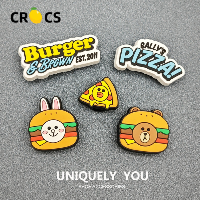 สไตล์ใหม่ Crocs jibbitz Hole รองเท้าอุปกรณ์เสริมรองเท้าดอกไม้หัวเข็มขัดการ์ด Luo Chi รองเท้าอุปกรณ์ตกแต่งการ์ตูนน่ารักหมีสีน้ําตาล DIY