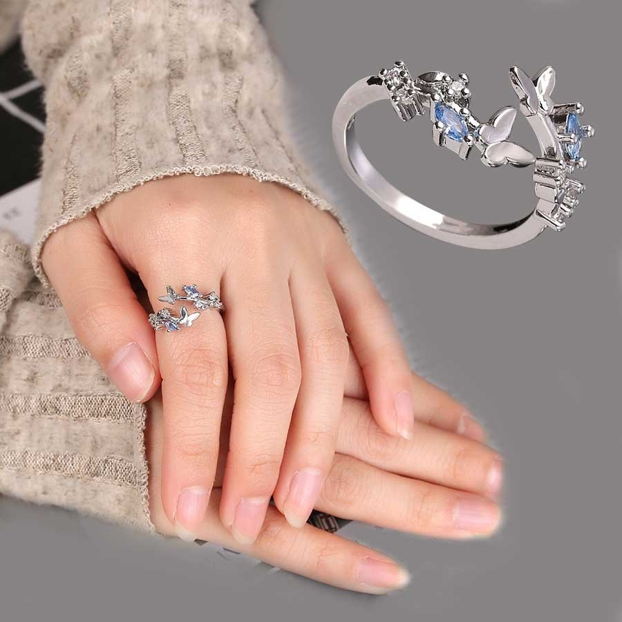 ผีเสื ้ อสีฟ ้ าหรูหรา Rhinestone แฟชั ่ นอารมณ ์ เรียบง ่ ายแหวนเปิดหรูหรา