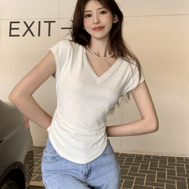 COCO เสื้อครอปแขนสั้น ทรงคอวี เสื้อรัดรูป สำหรับผู้หญิง รุ่น W9901