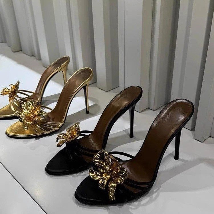 รองเท้าส้นสูงผู้หญิง ปลายแหลม สไตล์ส้นสูงแบบสวม ดอกไม้ แฟชั่น รองเท้าแตะงานปาร์ตี้