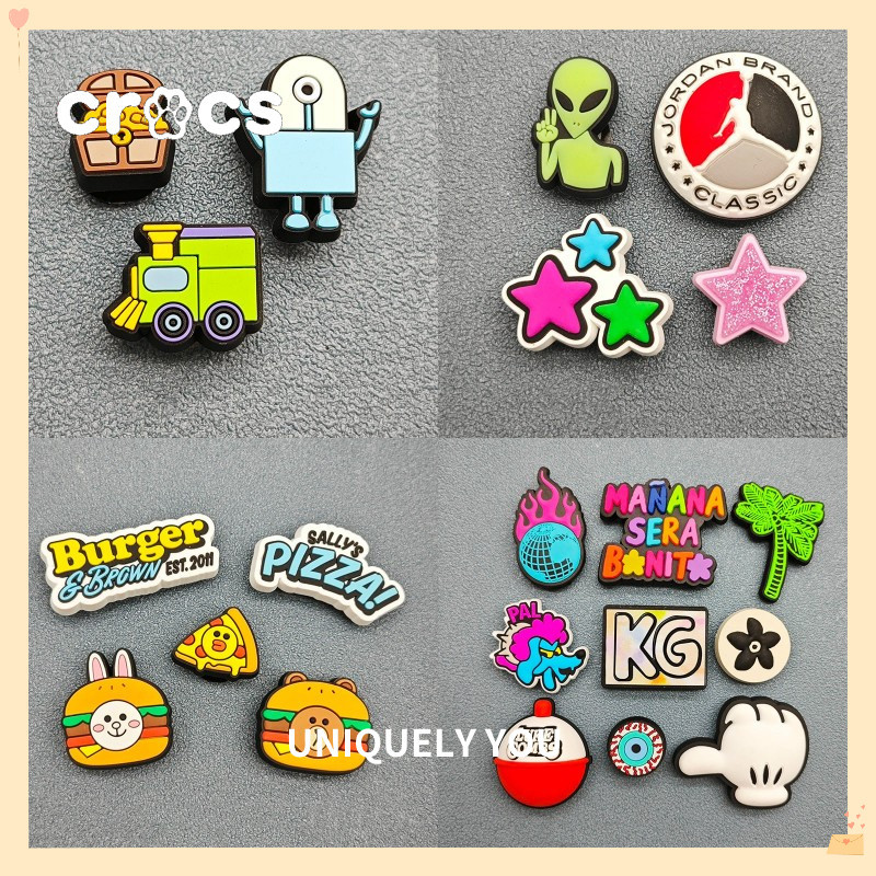 Crocs Jibbitz ใหม่ น่ารัก รู รองเท้า หัวเข็มขัด charm Crocs แฟชั่น รองเท้าแตะ การ์ตูน รองเท้า ดอกไม้ DIY หัวเข็มขัดรองเท้า