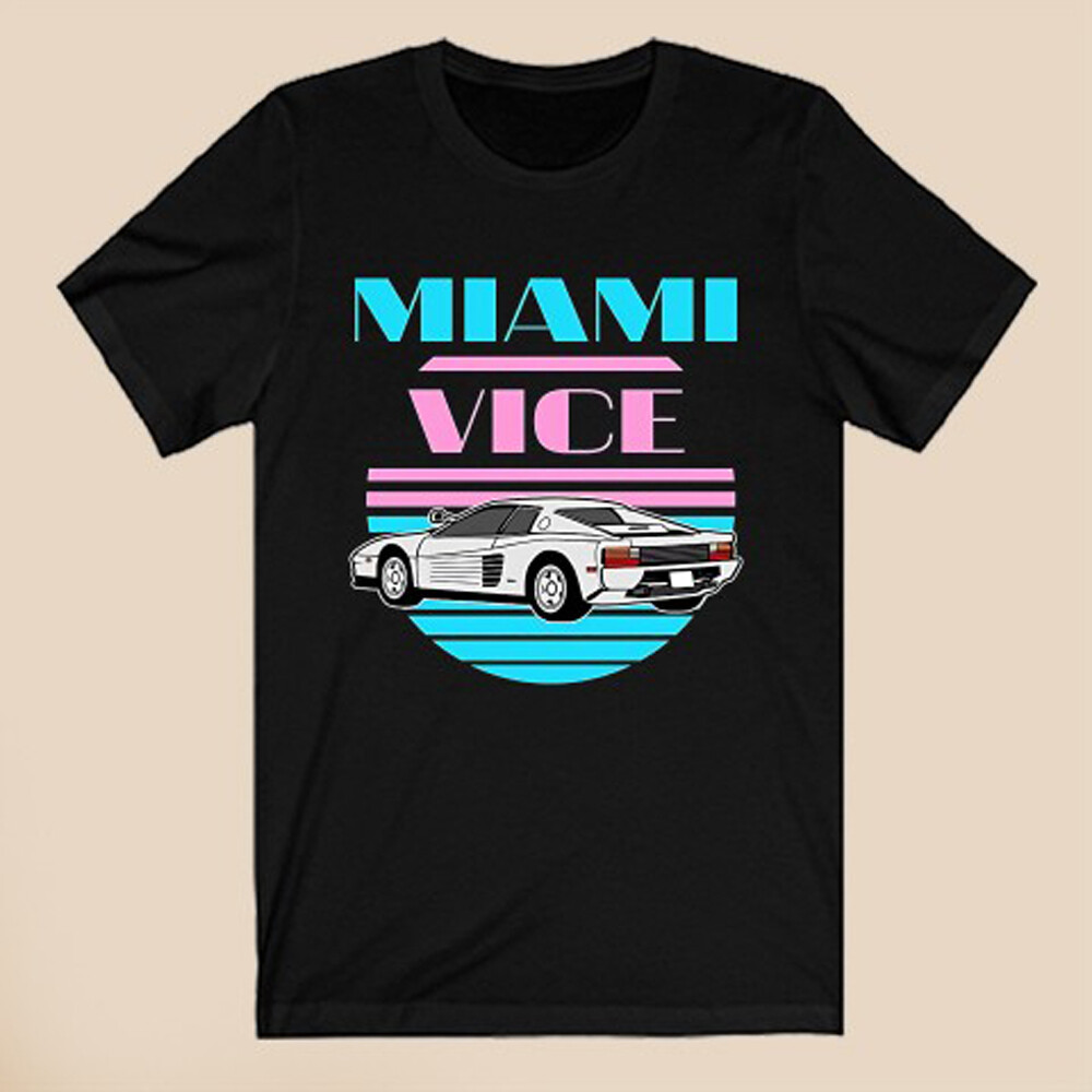 รถตํารวจ Miami Vice Don Johnson เสื้อยืดผู้ชายสีดํา