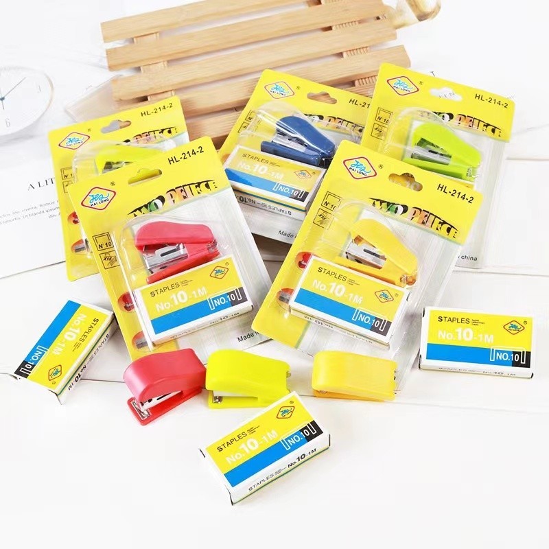 แม็กเย็บกระดาษพกพา ขนาดเล็ก ของแถมลูกค้าพร้อมส่ง