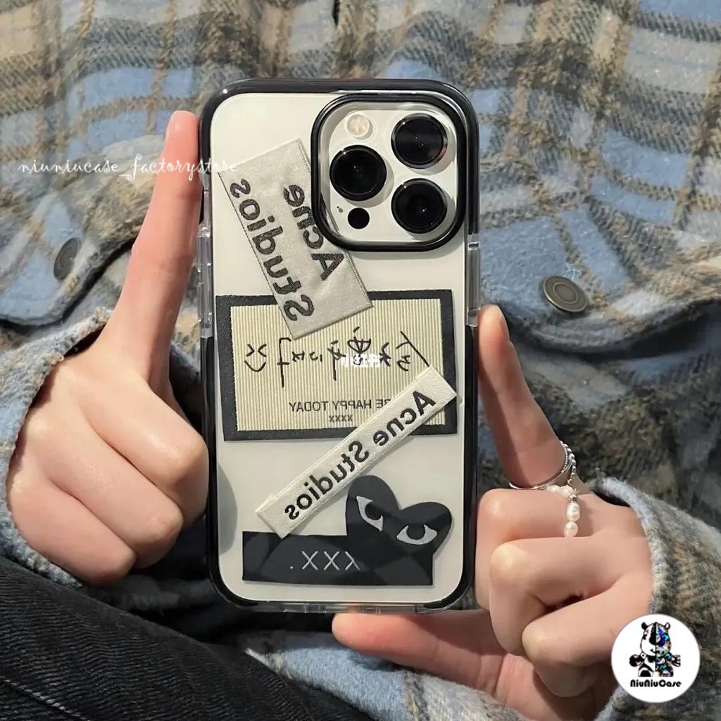 【ส่งจากไทย】เข้ากันได้สำหรับ เคสไอโฟน11 13 12 14 15 Pro Max XR X XS SE 7 8 Plus แท็กกรอบรูปโลหะกันกระแทกซิลิโคนนุ่ม เคส