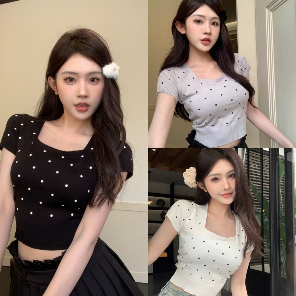 Pudding ~พร้อมส่ง "BKD4832"  เสื้อยืดไหมพรมครอปแขนสั้น คอเหลี่ยม ดีเทลลายจุกน่ารักมาก