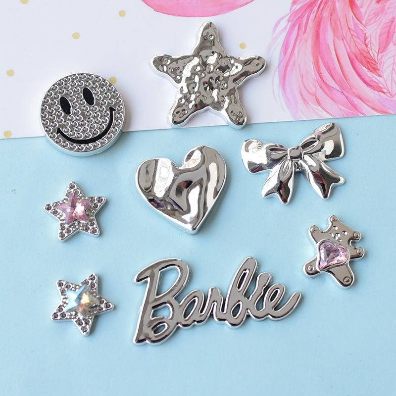 โลหะชุบเครื่องประดับซีรีส์ Jibz Cro รองเท้า Charm DIY Cool เรซิ่นเครื่องประดับอุปกรณ์เสริม DIY เคสโทรศัพท์ Patch รองเท้าหัวเข็มขัดตกแต่ง