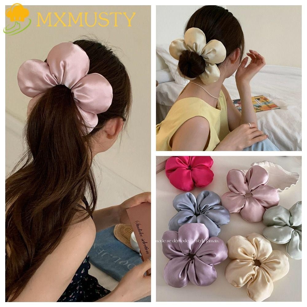 Mxmusty ดอกไม้ Scrunchies, ดอกไม้รูปร่างฟองน้ําขนาดใหญ่ซาตินผม Scrunchies, ผ้าอินเทรนด์ Oversize สไตล์เกาหลีโอ้อวดแหวนผมสุภาพสตรี
