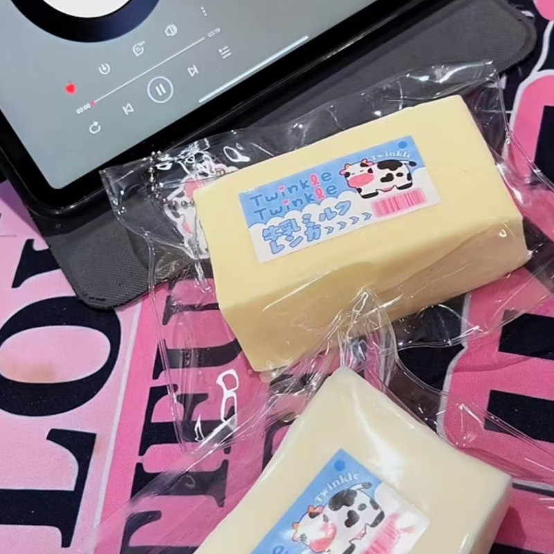 พร้อมส่ง ของเล่นบีบสกุชชี่ รูปครีมเนยอิฐ ของเล่นปลอม คลายเครียด ระบายอารมณ์ - รูปที่ 3