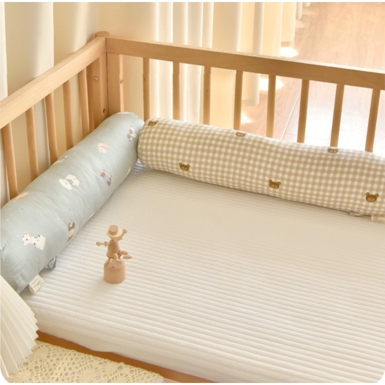 หมอนให้นมเด็กที่ผ่านการรับรอง A-Class | กันชนเปลผ้าฝ้ายและแผ่นรองนอนด้านข้าง | Hypoallergenic ซักเครื่องได้ (60x12ซม.) - รูปที่ 3