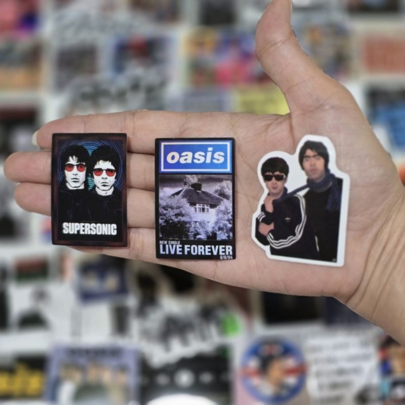 สติ๊กเกอร์ Oasis วงดนตรี โอเอซิส ชิ้นเล็กๆ ติดแน่น กันน้ำ (100ชิ้น)