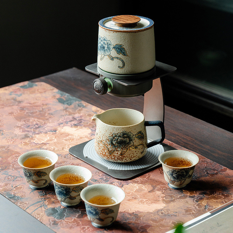 Tuotu สีฟ้าสีขาว Flint สีแดงอัตโนมัติ Kung Fu ชุดชา Gold-Painted Hand-Painted Peony ดอกไม้ชุดขี้เกียจเซรามิคดื่มชุดชา [RT002-09]