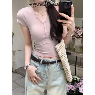 MOESSQUEEN American Retro Design เสื้อยืดแขนสั้นคอวีหญิงสาวร้อน Slim Fit Top #62850