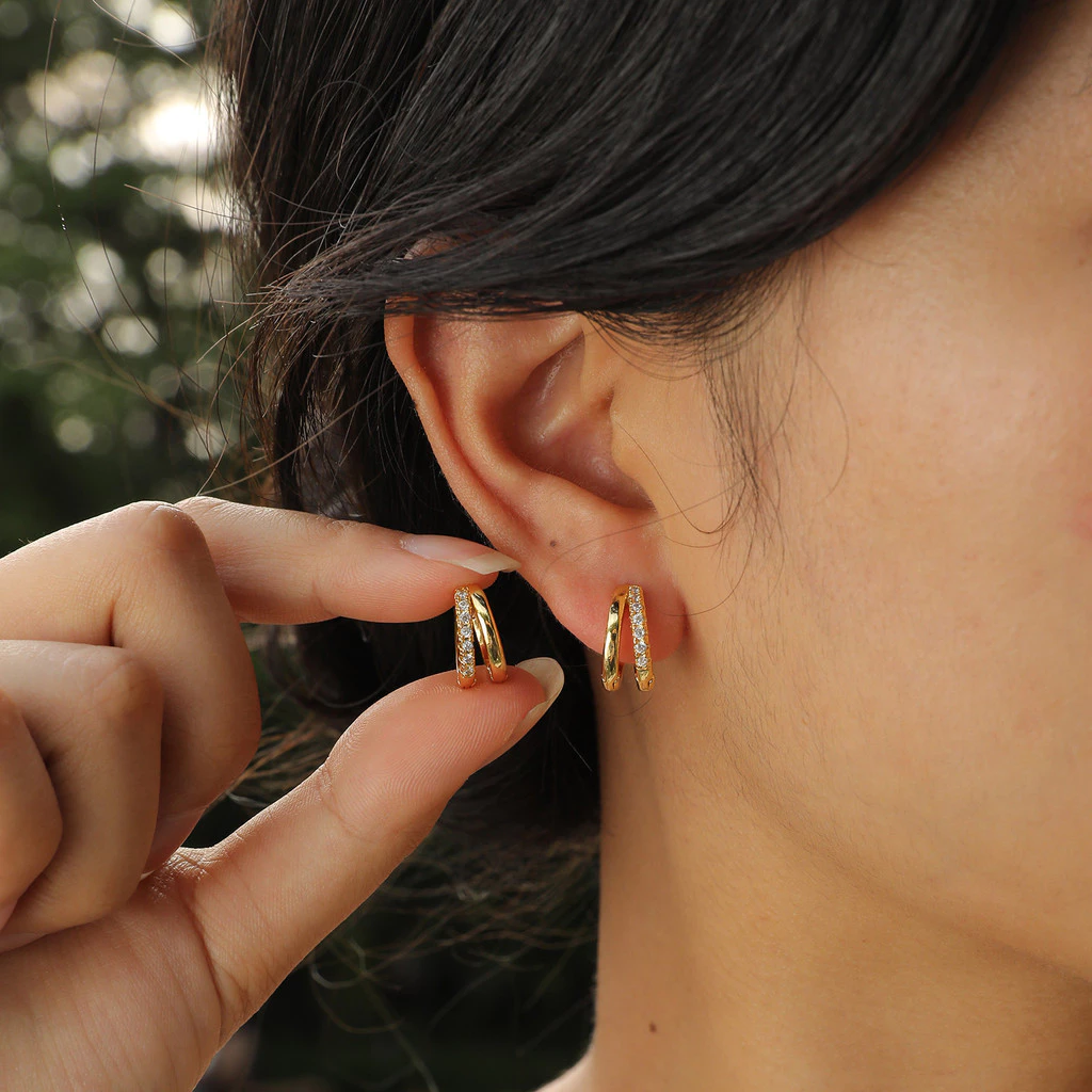 Vnox Zircon Cubic แหวนคู่ต่างหูผู้หญิงสาว,18K Gold ขนาดเล็กน่ารักเครื่องประดับหูขายส่ง