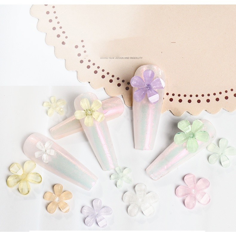 กลีบดอกทานตะวันเรซินขนาดเล ็ ก 50 สีสําหรับตกแต ่ งเล ็ บ