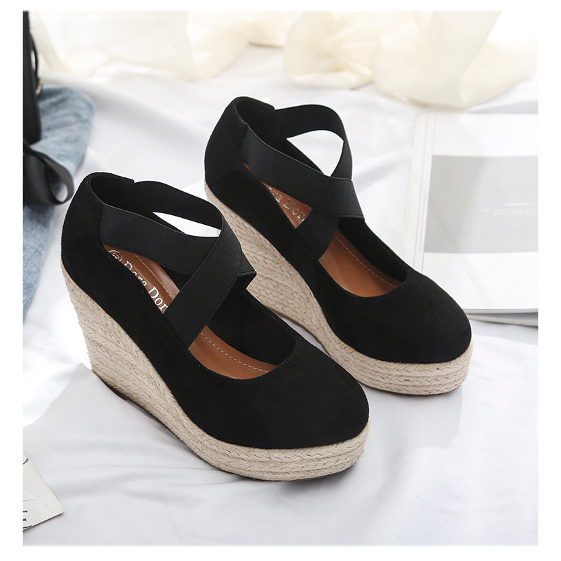 ยุโรปอเมริกัน Cross-Border ผู ้ หญิง Wedge Heel 2021 สไตล ์ ใหม ่ ฤดูใบไม ้ ผลิฤดูใบไม ้ ร ่ วงรอบ Toe แฟชั ่ นหนา Soled High-Heeled Cross-Strap รองเท ้ าเดี ่ ยวฟางทอ