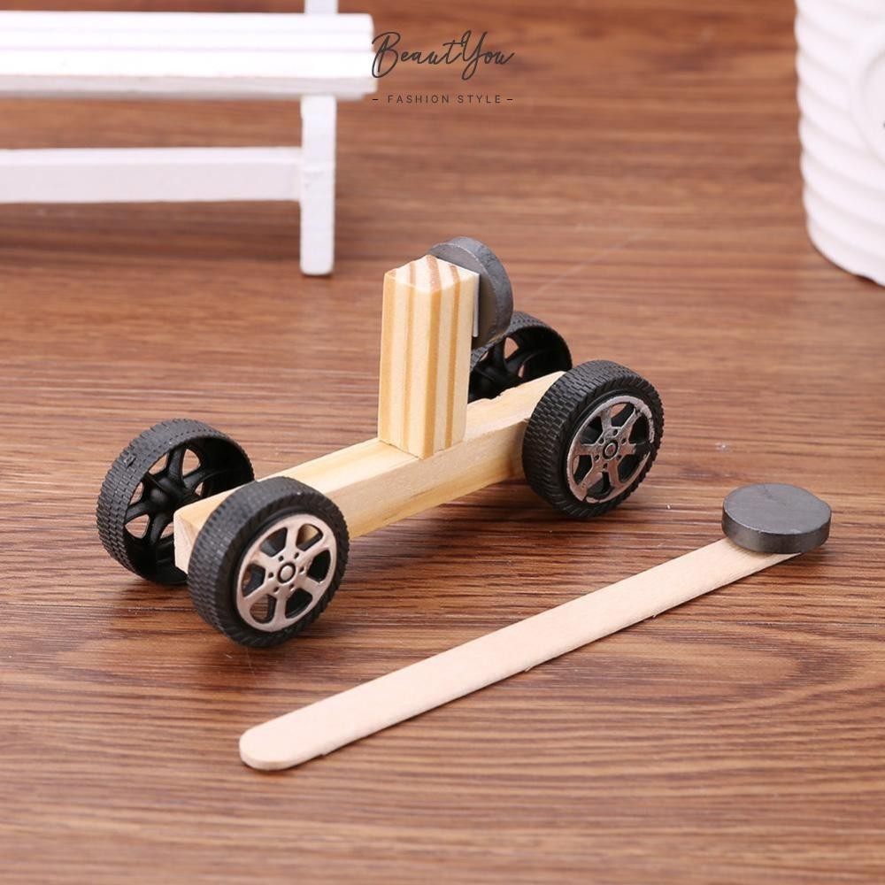 สิ่งประดิษฐ์ DIY รถแม่เหล็ก วัสดุการทดลองเทคโนโลยีนักเรียน [BeautYou.th]