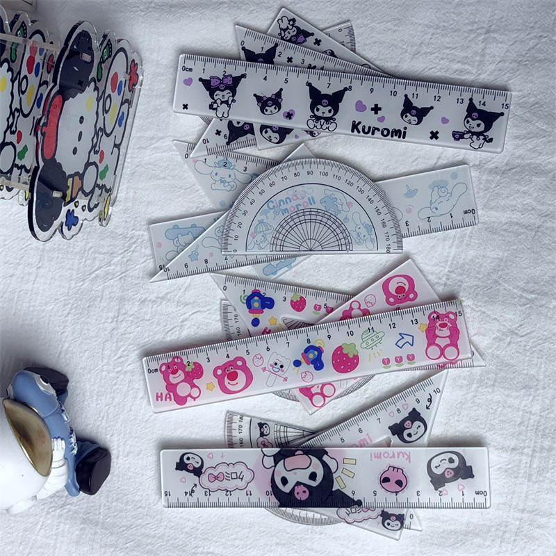 SANRIO 4ชิ้นการ์ตูน ซานริโอ โปร่งใสไม้บรรทัดชุดน่ารักภาพวาดอะคริลิวัดไม้บรรทัดมัลติฟังก์ชั่สํานักงานศิลปะเครื่องเขียน