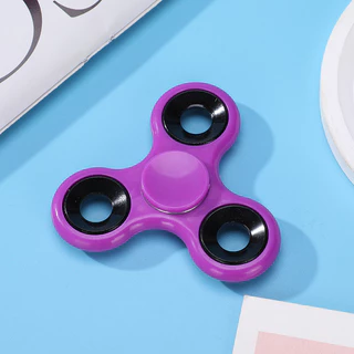 23 สี Vibrant Finger Spinner: Pocket-Sized ของเล่นหมุนความเร็วสูง, บรรเทาความเครียดและความวิตกกังวลลดสําหรับผู้ใหญ่, มีเสน่ห์การออกแบบที่มีสีสัน, 7x7x0.5 ซม.