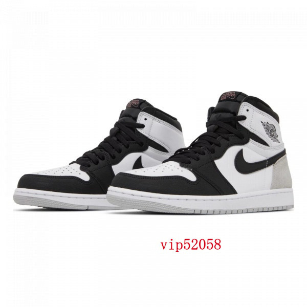 A/J 1 Retro High and Stage หมอกควัน 555088 -108 รองเท้า Unisex รองเท้าผ้าใบลําลอง