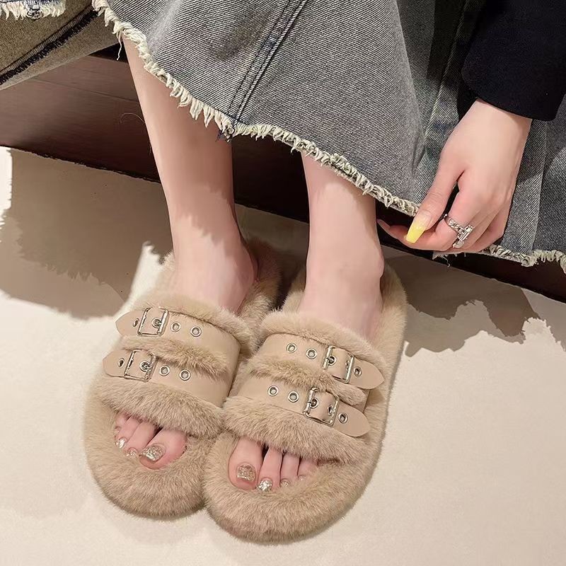 High-end Chanel สไตล์ Furry รองเท้าแตะสวมใส่ด้านนอกผู้หญิงฤดูใบไม้ร่วงหนา Soled เพิ่มความสูงสไตล์อิน