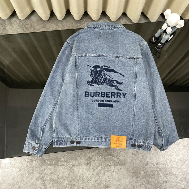 สตรีทแฟชั่นผู้ชายและผู้หญิงแจ็คเก็ตปักม้าศึกยีนส์เสื้อลําลอง