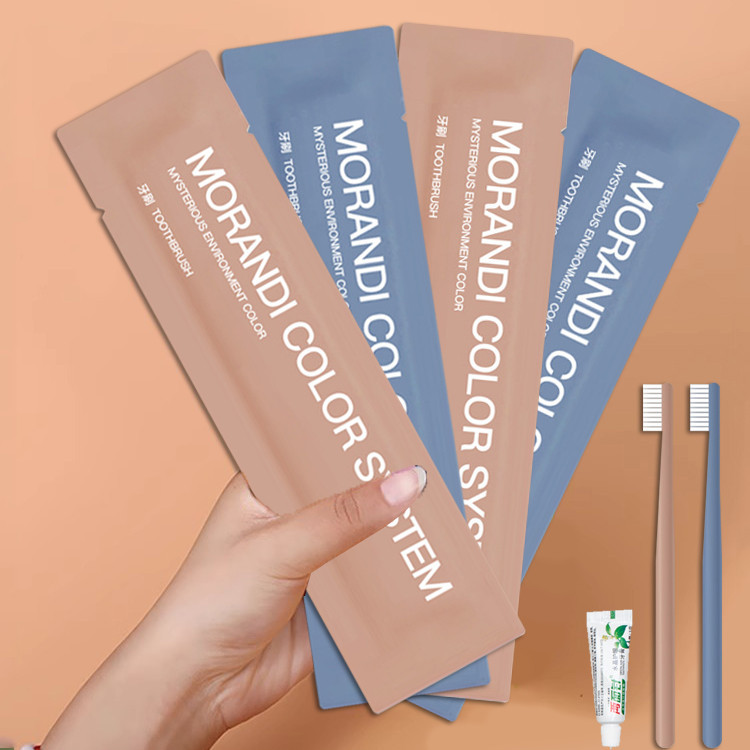 แปรงสีฟัน รุ่น + พกพา สำหรับโรงแรม พร้อมยาสีฟัน