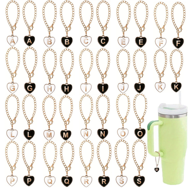 Sugaw 2PCS Letter Charms อุปกรณ์เสริมสําหรับ Tumbler,ขวดน้ําจี้รูปหัวใจส่วนบุคคลชื่อ ID Letter Charm สําหรับ Stanley Tumbler อุปกรณ์เสริม