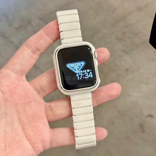 สาย applewatch series 9 สาย applewatch เซรามิกชั้นดีสําหรับ Apple Watch พร้อม Apple watch9 หัวเข็มขัดปีกผีเสื้อ iwatch87SE อเนกประสงค์ระดับพรีเมียม