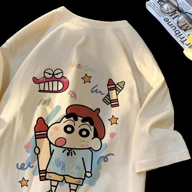 Crayon Shin Chan การ์ตูนการพิมพ์สร้างสรรค์รอบคอแขนสั้นเสื้อยืดผู้หญิงเวอร์ชั่นเกาหลีหลวมสบายๆครึ่งแขนคู่ด้านบน