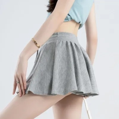กระโปรงมินิวินเทจสีทึบเชือกรูดเอวยางยืดกระโปรงสั ้ นทรงเอ 240603