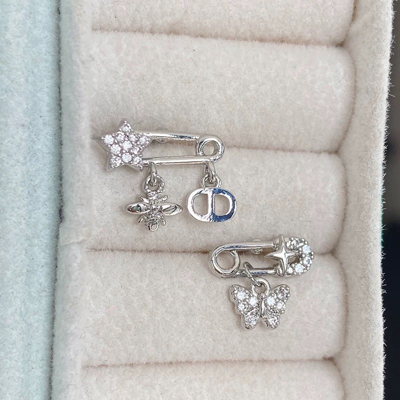 1 ชิ้น Elegant Bee ผีเสื้อ Earbone ต่างหู Star Pin Earbone ต่างหูสําหรับสุภาพสตรี