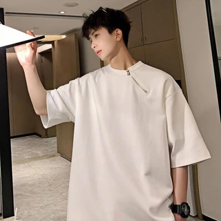 CLIFF เสื้อยืดแขนสั้น มีซิป เสื้อยืดผู้ชาย สีล้วนเรียบง่าย หลวมใส่สบาย ความรู้สึกของการออกแบบ