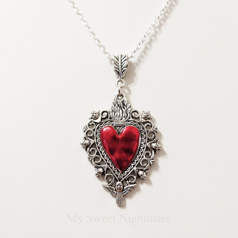 Diy Burning Love Retro Niche สร้อยคอจี้ลูกไม้เงินเครื่องประดับโกธิค