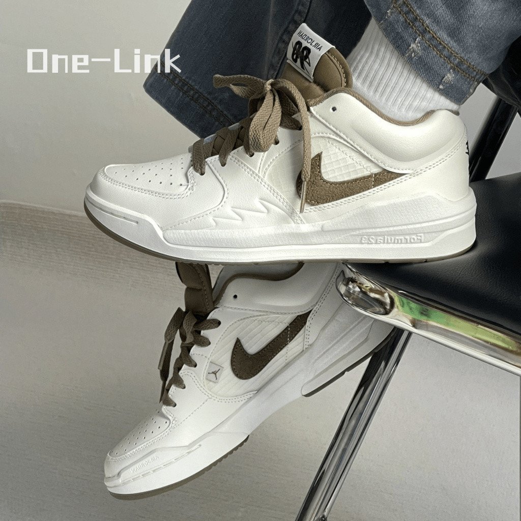 A/J Stadium 90 รองเท้าผู้หญิง Retro สีน้ําตาลสีขาว FB2269-102