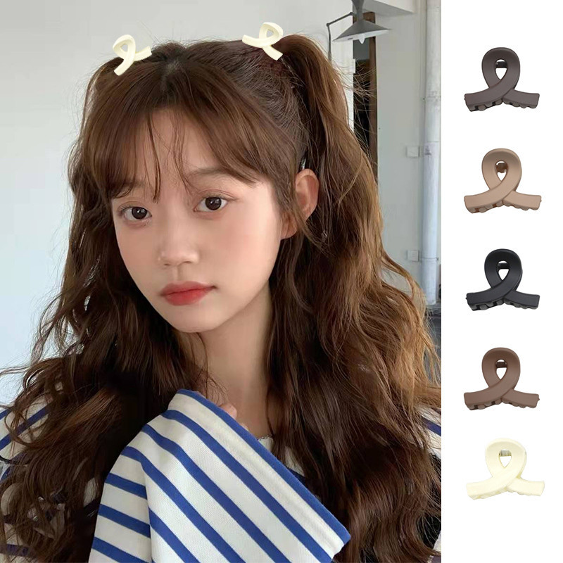 เรขาคณิตลําแสงโบว์กิ๊บขนาดเล็กแฟชั่นผู้หญิงเกาหลี ชม. หูฟัง